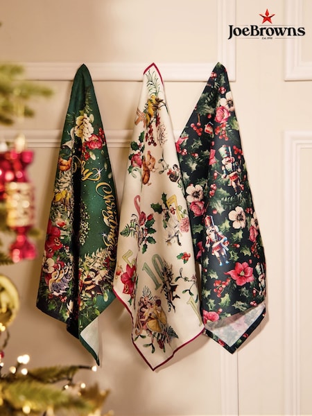 Joe Browns 3 Pack Green Twelve Tidings Of Christmas Tea Towels (G56143) | £21