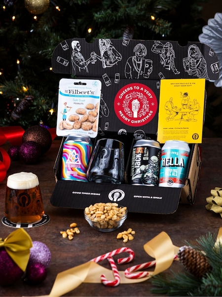 QWERTY Beer Box Merry Christmas Pale Ale & IPA Beer Gift Hamper (G59968) | £32
