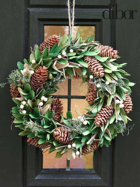 Dibor Evergreen Woodchip 36cm Wreath (G61806) | £25