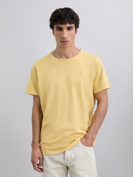 Scalpers Yellow Embroidered Skull T-Shirt (G62062) | £40
