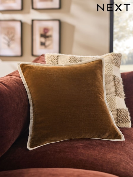 Loxley Cushion