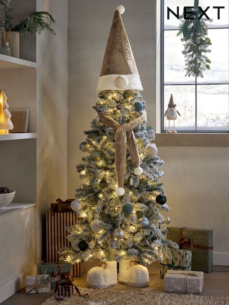 Novelty Gonk Pre Lit Christmas Tree