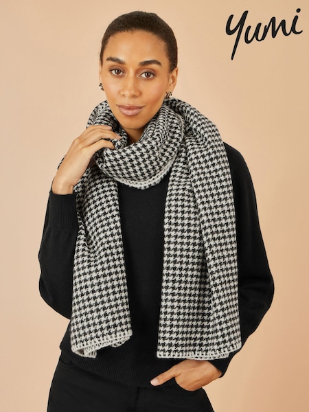 Yumi Black Dog Tooth Scarf With Stitch Detail (G85772) | £30