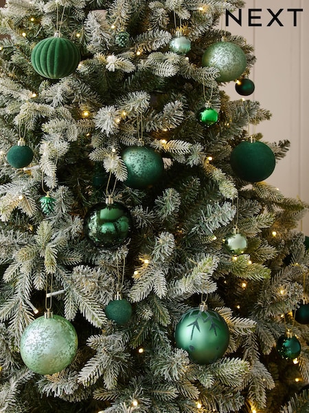 50 Pack Shatterproof Christmas Baubles