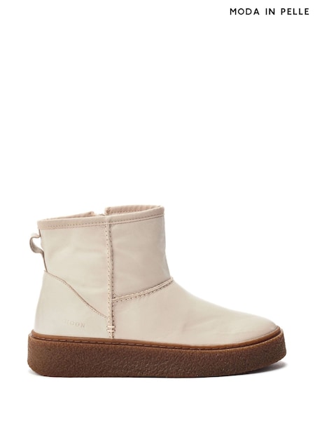 Moda in Pelle Natural Shimmy Warm Lined Leather Boots On Crepe Effect Wedge (G91414) | £139