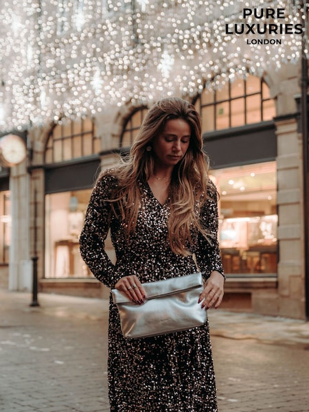 Pure Luxuries London Sabella Leather Clutch Black Bag (G91572) | £39