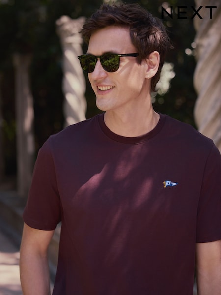 Burgundy Red Pennant - Regular Plain Embroidered T-shirt