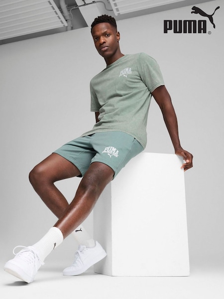 Puma Green Mens Class 8" Shorts (H11372) | £40