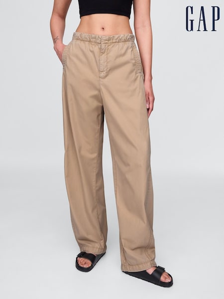 Gap Cream Low Waisted Barrel Parachute Trousers (H11953) | £75