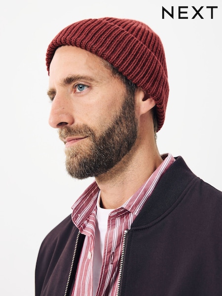 Red Beanie Hat (H12907) | £10