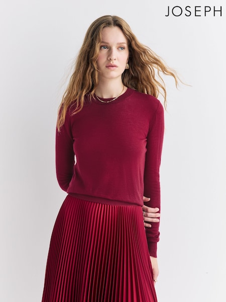 Joseph Red Round Neck Long Sleeve Cashmere Jumper (H13047) | £295