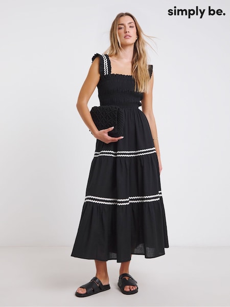 Simply Be Black Shirred Maxi Dress With Scallop Detail (H16832) | £55