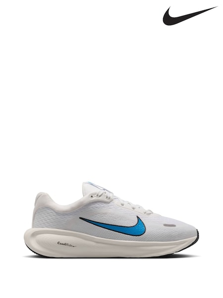 Nike White/Blue Youth Stellar Ride Trainers (H19911) | £45