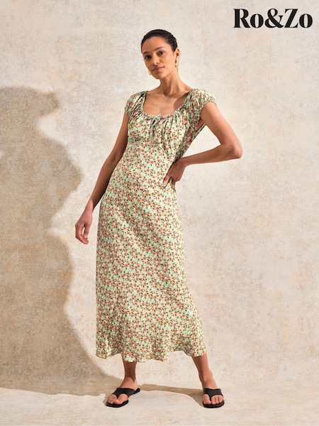 Ro&Zo Green Gathered Neckline Midi Dress (H20992) | £99