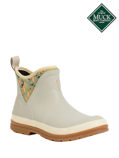 Gravel Grey Muck Boots Originals Ankle Wellies (H21073) | £135