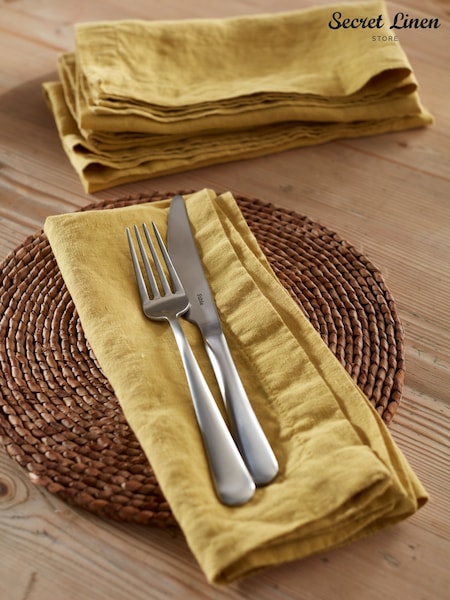 Secret Linen Store Chartreuse 100% Linen Napkins (H23700) | £49