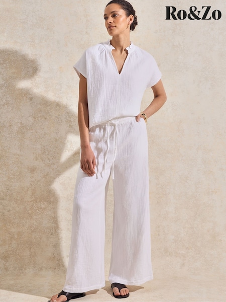 Ro&Zo White Petite 100% Cotton Cheesecloth Wide Leg Trousers (H29838) | £79