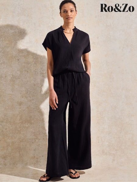 Ro&Zo Black Petite Cheesecloth Wide Leg 100% Cotton Trousers (H29850) | £79