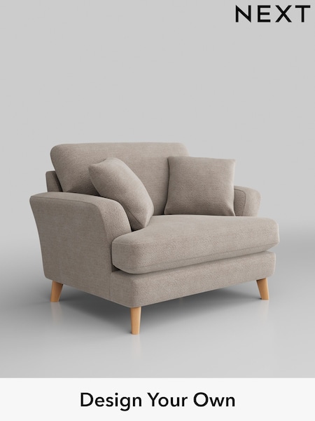 Boucle Chenille/Light Natural Conway Relaxed Sit (H34304) | £975