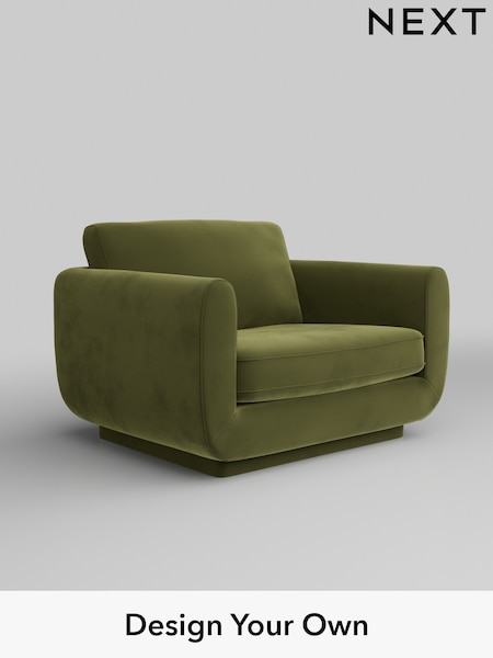 Plush Velvet Easy Clean/Mid Olive Green N Premium Pia (H37119) | £1,125