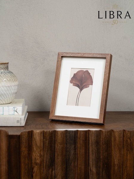 Libra Interiors Brown Ruben Photo Frame Rubberwood 10x15cm (H46312) | £38