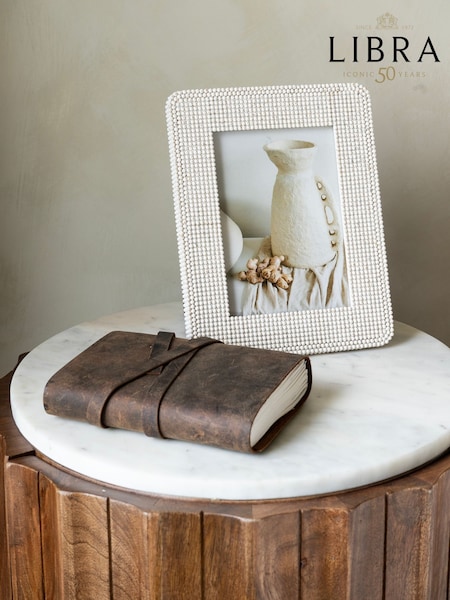 Libra Interiors White Sophia Photo Frame 13x18cm (H46315) | £35