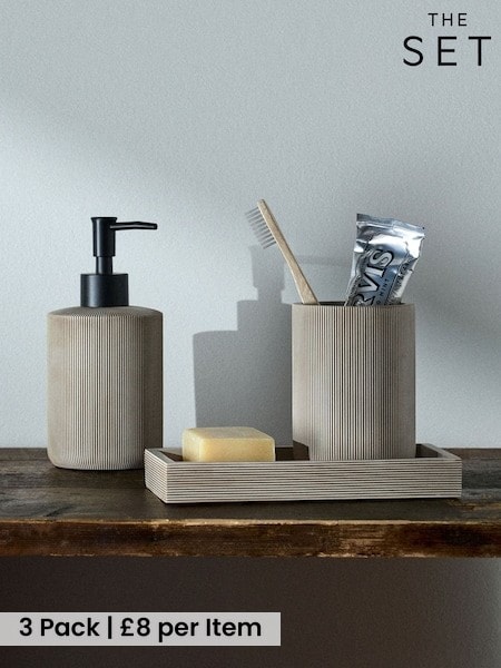 The Set 3 Piece Beige Toothbrush Tidy and Tray Set (H50871) | £24