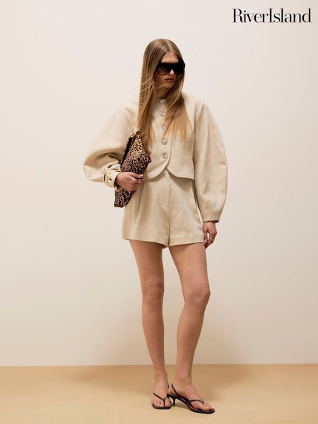 River Island Cream Tailored Shorts (H51348) | £34