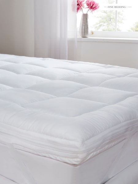 The Fine Bedding Company White Deluxe Dual Layer Topper (H54741) | £100 - £170