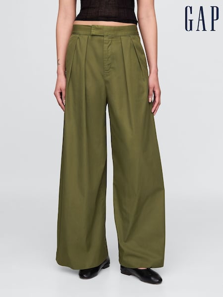 Gap Olive Green Ultrasoft High Waisted Twill Pleated Wide-Leg Chinos (H55453) | £60