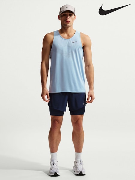 Nike Midnight Navy Dri-FIT Stride 5 inch Hybrid Running Shorts (H65168) | £55