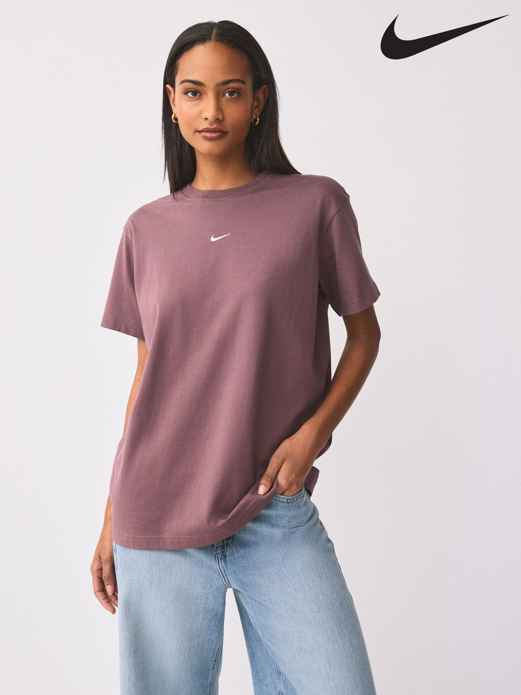 womens purple nike outfit