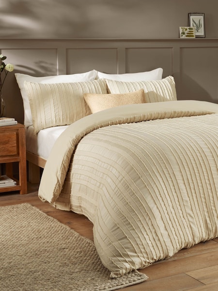 Duvet Day Linen Harrison Stripe Tufted Soft Touch Duvet Set (H70215) | £21 - £39
