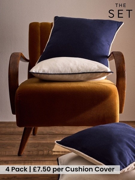 The Set 4 Pack Navy/Natural Cotton Linen Pom Pom Cushion Covers (H70268) | £30