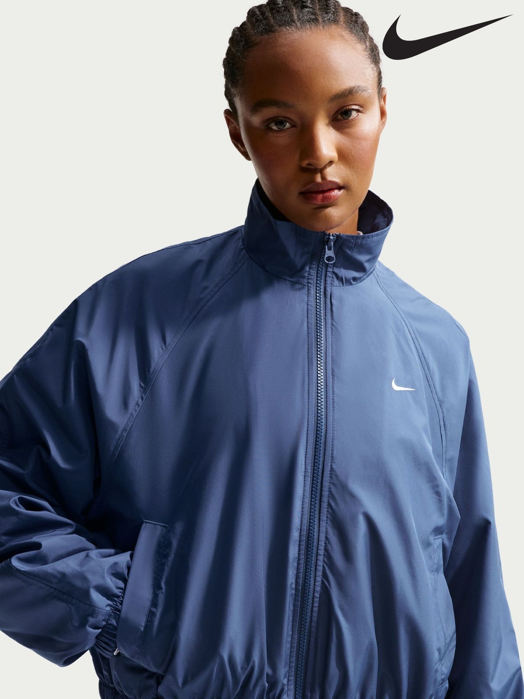 blue nike windbreaker womens