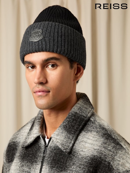 Reiss Black Aden Monogram Appliqué Wool Beanie (H82431) | £58