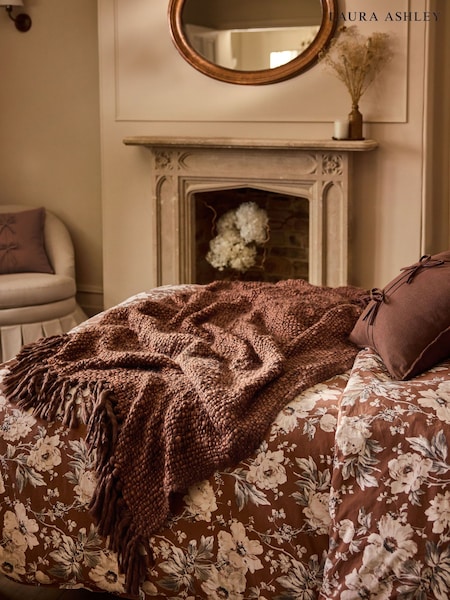 Chocolate Brown Kimberly Chunky Woven Throw (H83438) | £75