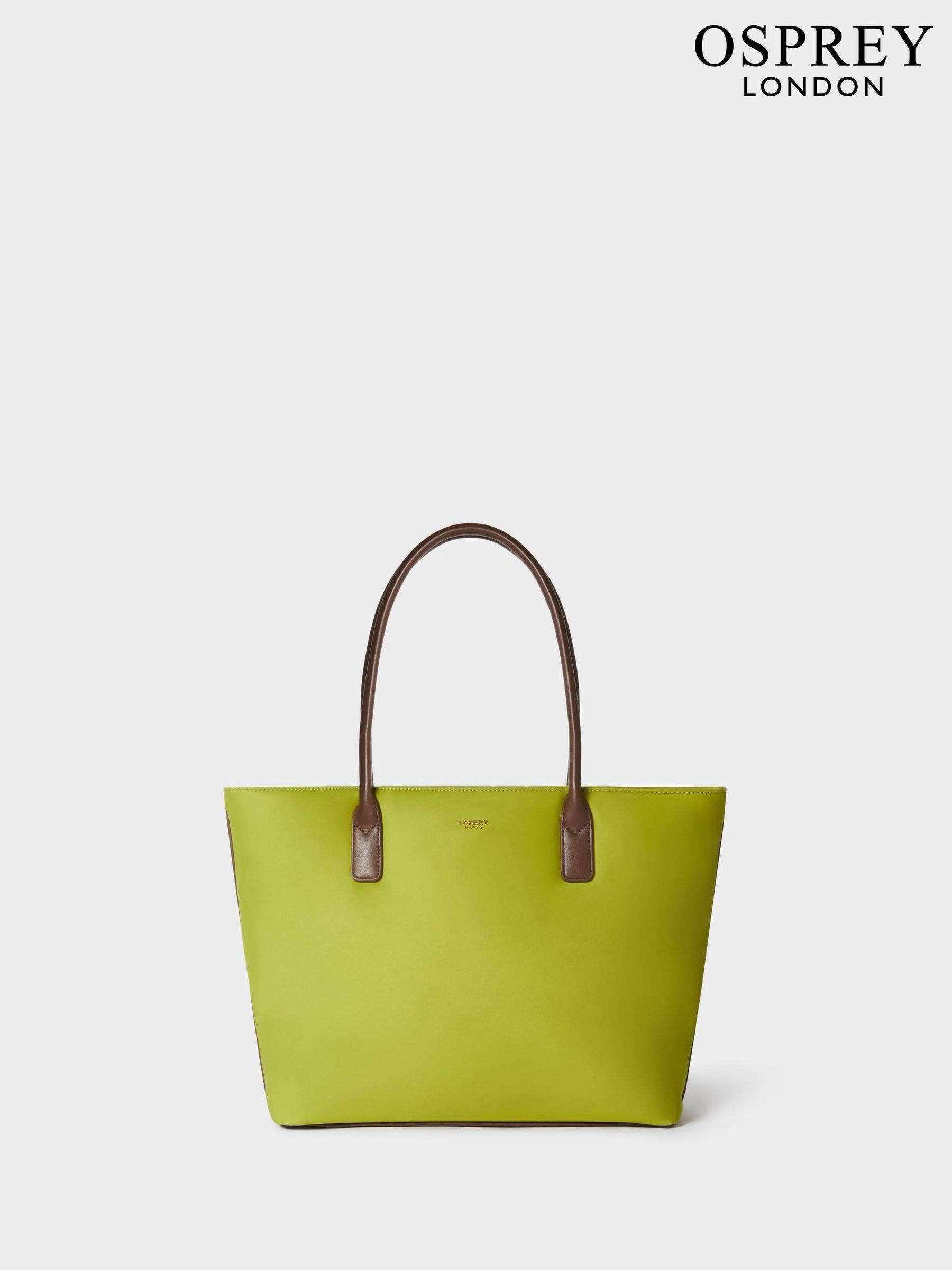 ショルダーバッグ・ポシェット GREEN STUFF Nonchalantly boxy shopper bag 53 volume line gre ECCO® Leather Phone Bag | Green