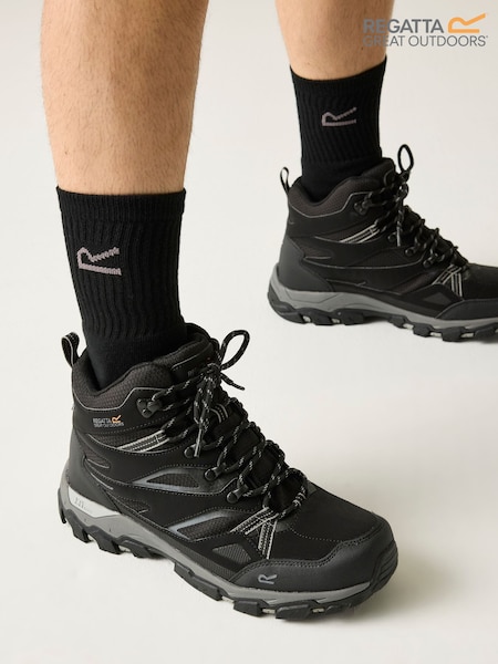 Regatta Black Holcombe III Waterproof Boots (H90055) | £70