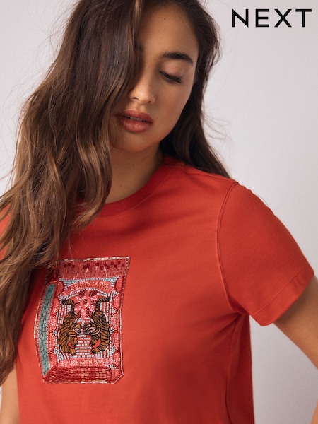 Red Embellished Match Box Short Sleeve Crew Neck Top (H95016) | £26