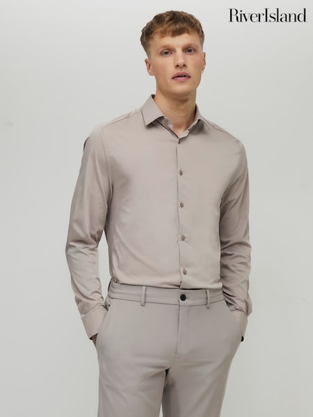 River Island Natural Muscle Fit Tech Stretch Shirt (H95082) | £39