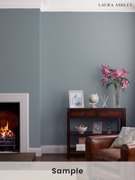 Chalk Blue Matt Emulsion Peel & Stick Paint Sample (H98447) | £1