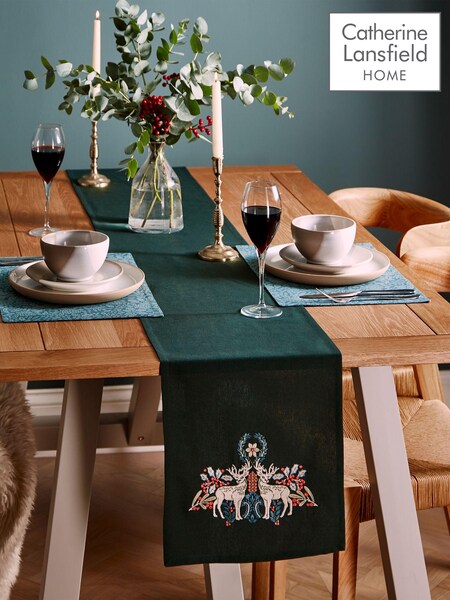 Catherine Lansfield Green Majestic Stag 100% Cotton Table Runner (K80866) | £12