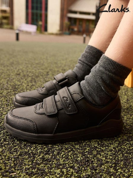 Clarks Black Standard Fit (F) Leather Daze Step Shoes (K84138) | £48 - £50