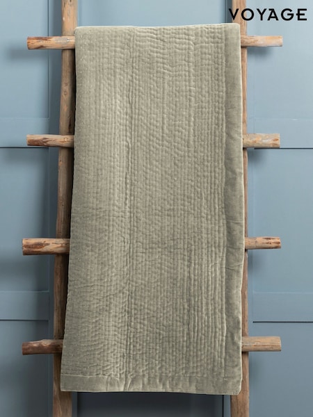 Voyage Quartz Haze Velvet 100% Cotton Throw (K86676) | £130