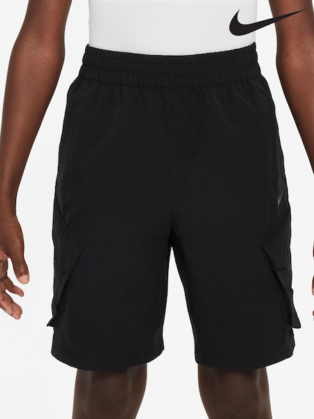 Nike Black Sportswear City Utility Cargo Shorts (K88974) | £38