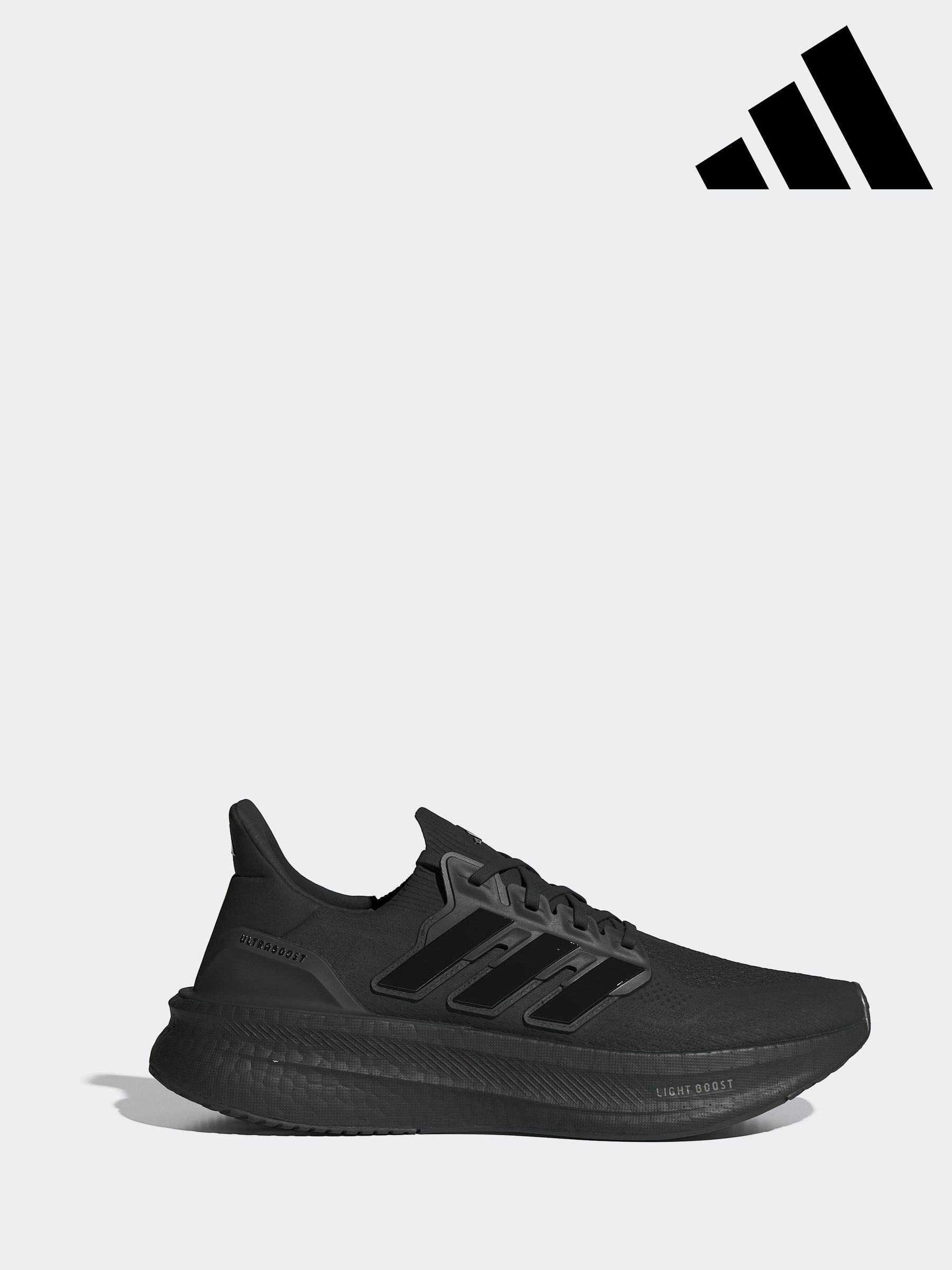 nike ultra boost trainers