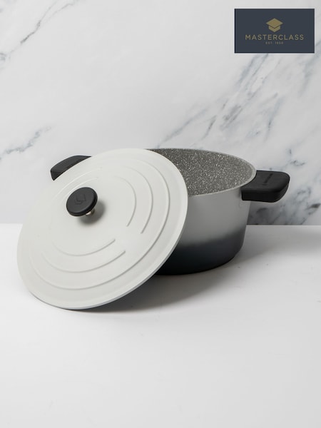 Masterclass Set Of 2 Casserole Dish With 3 Piece Handle Set