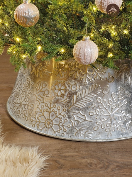 Everlands 70cm Metal Christmas Tree Skirt