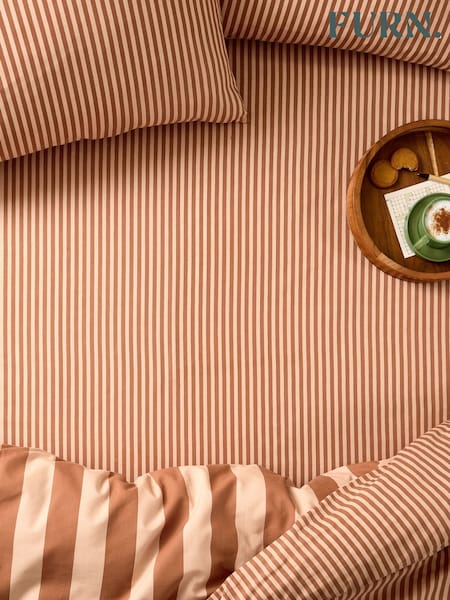 Furn The Ultimate Stripe Reversible Fitted Sheet